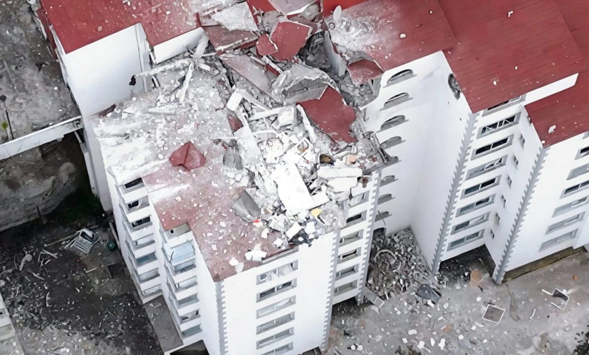 Reportan a 2 heridos tras explosión en Residencial Yaquis, Huixquilucan