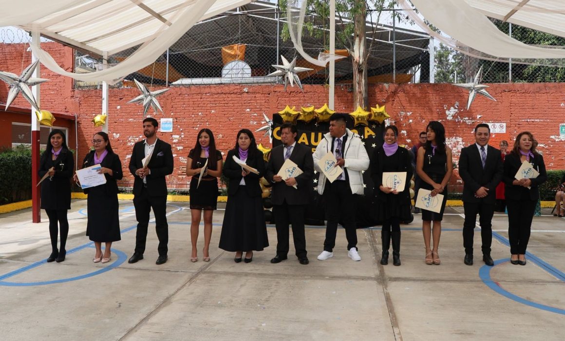 Se gradúan alumnos del CAM de Naucalpan; celebran inclusión educativa