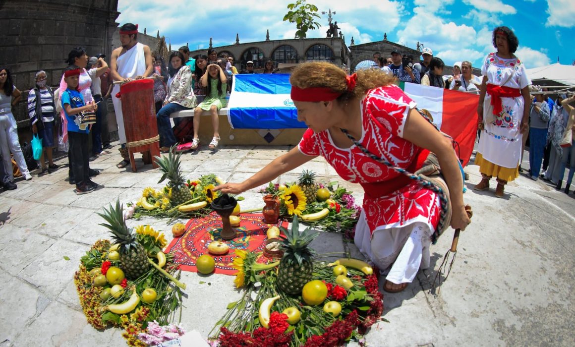 Siembran en Naucalpan árbol nativo de El Salvador; es símbolo de amistad