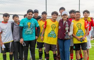 Suma Tianguistenco nueva cancha como parte del Mundial Social