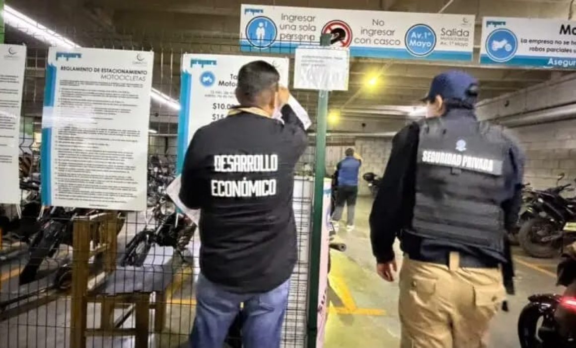 Suspende cobro a motocicletas en Luna Parc por falta de autorización