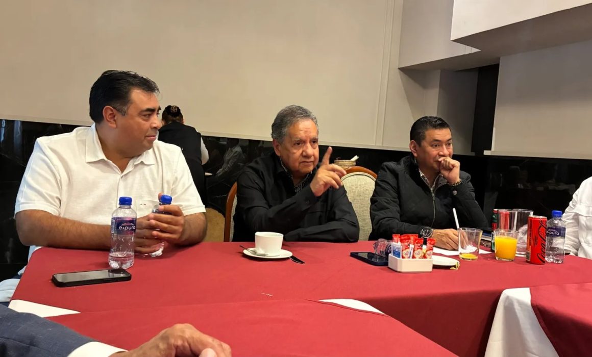 Va Higinio Martínez por el Senado tras 32 años sin un mexiquense