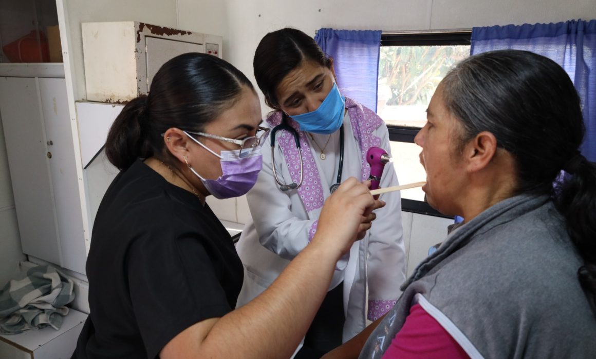 Acerca DIF Huixquilucan atención médica gratuita a 53 comunidades