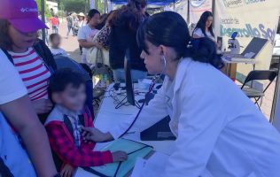 Beneficia Atizapán a familias con apoyos rumbo al regreso a clases
