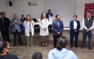 Beneficia Edomex a 20 pacientes con actualización de implantes cocleares