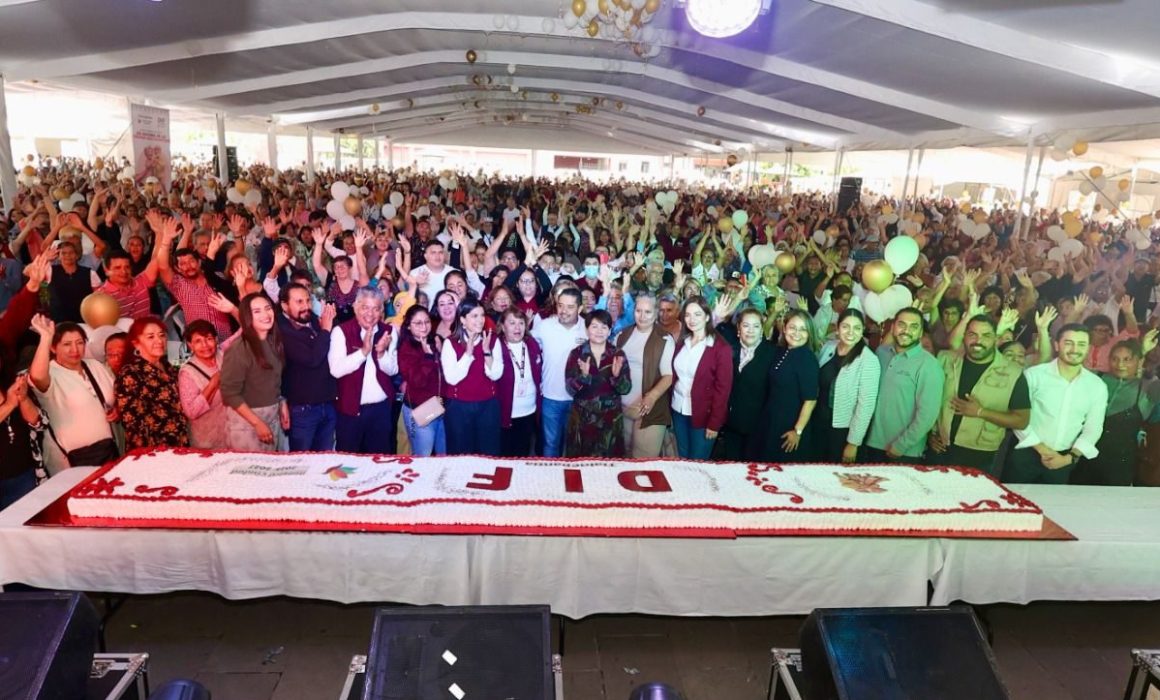 Celebra Raciel Pérez a adultos mayores con encuentro en Tlalnepantla