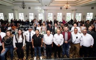 Celebra Tlalnepantla 59 años de su cuerpo de bomberos