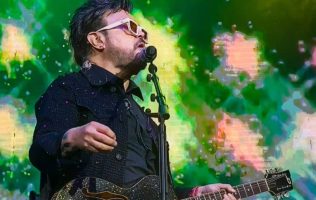 Compartirá Aleks Syntek festejos de sus 35 años con fans mexiquenses
