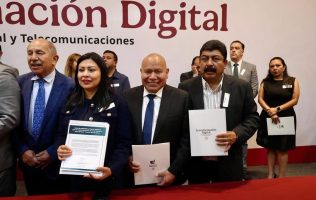 Conecta Tlalnepantla a la estrategia nacional para digitalizar trámites