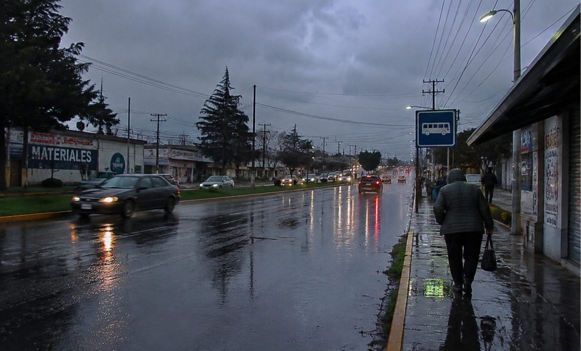 Congela clima a Edomex con niebla, lluvias y tormentas este 18 de agosto
