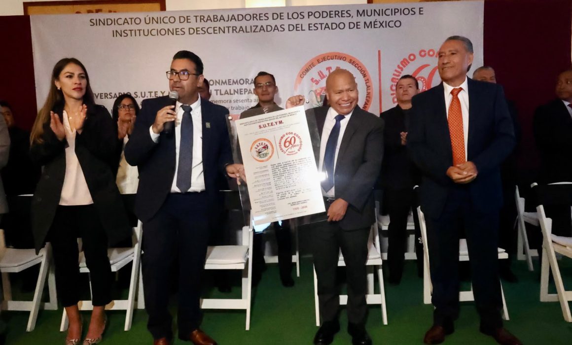 Conmemora Tlalnepantla 60 años de historia sindical y servicio públicos