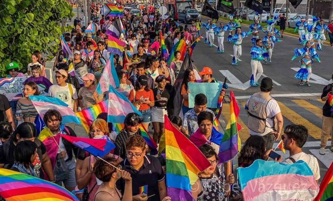 Convocan colectivos LGBT a marcha en Toluca contra la transfobia