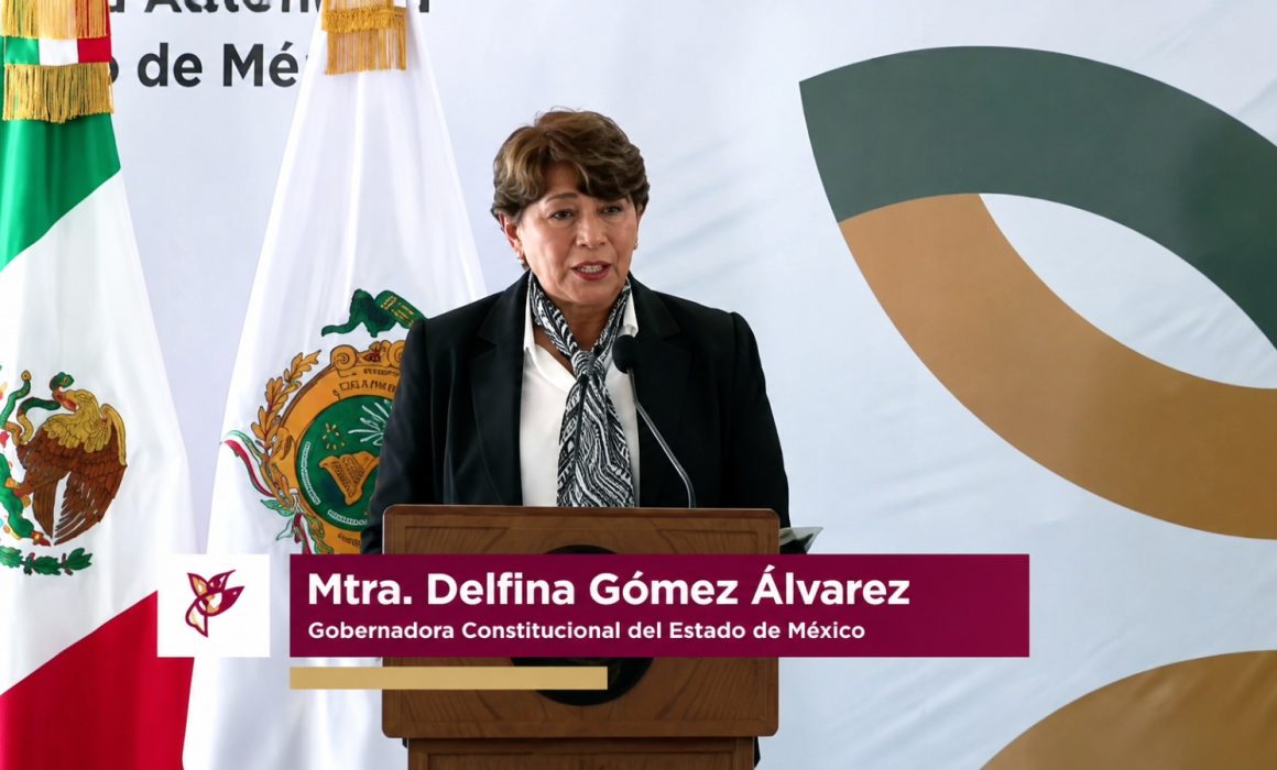 Da Delfina Gómez banderazo de salida al nuevo ciclo escolar de la UAEMex