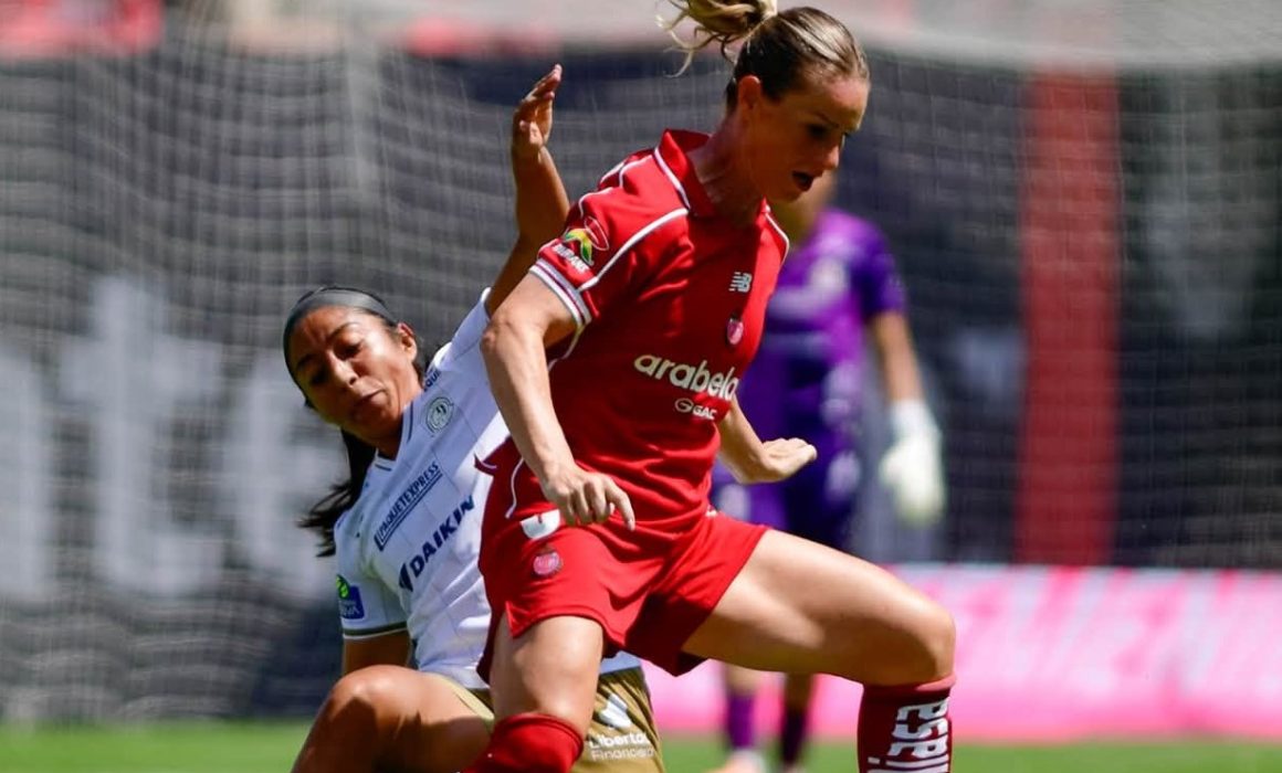 Debutan 'Diablácticas' con voltereta goleadora
