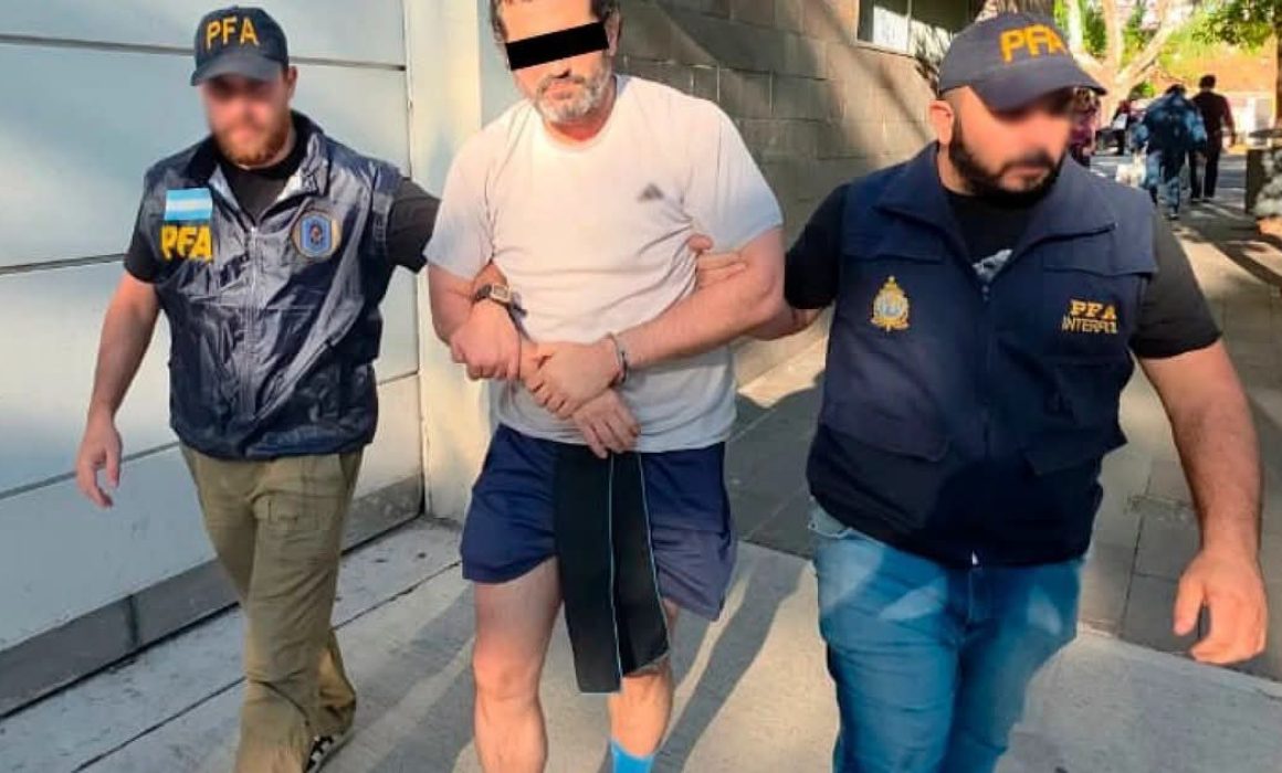 Decreta jueza prisión preventiva a excontralmirante Farías Laguna