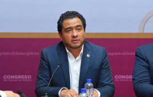 Designan a Vladimir Hernández para dirigir LXI Legislatura del Edomex