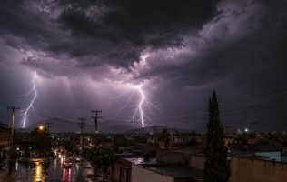 Enciende SMN alertas por tormentas eléctricas en Edomex este 8 de agosto