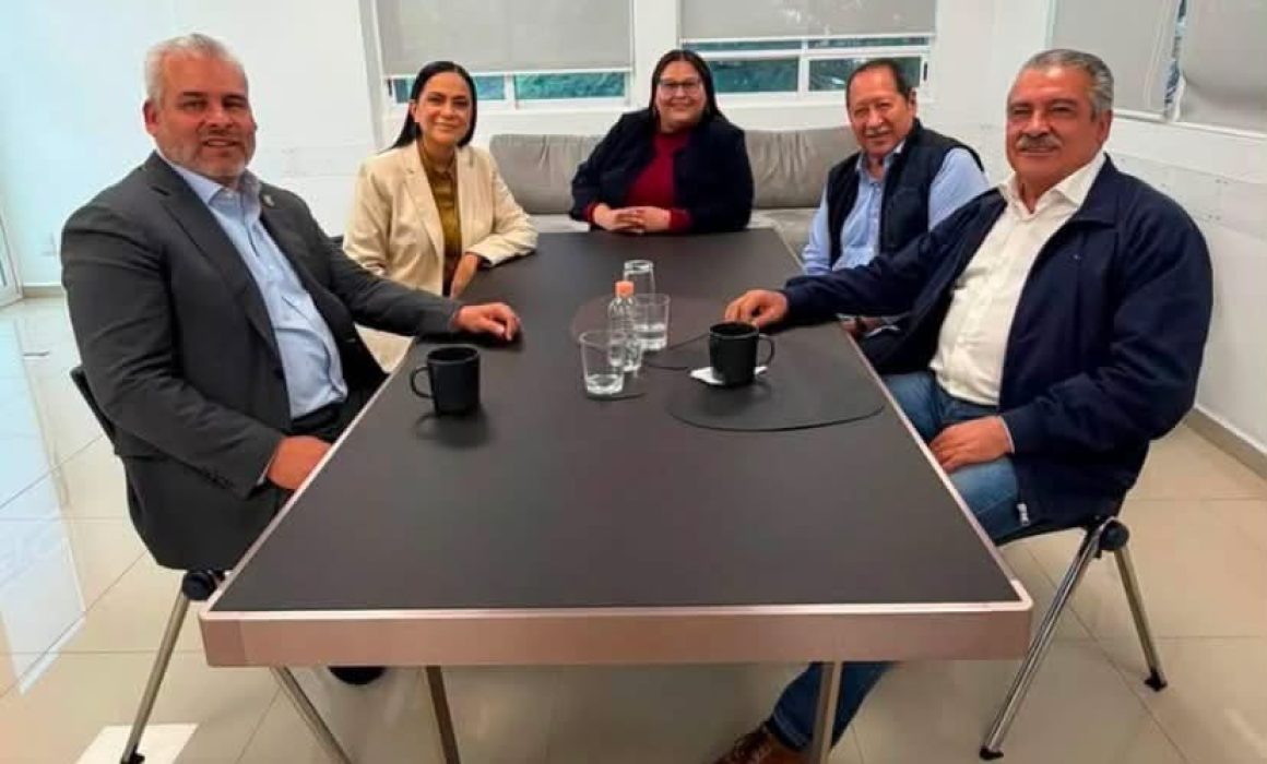 Entre sonrisas, Morena frenó la ruta petista de Morón y Godoy…