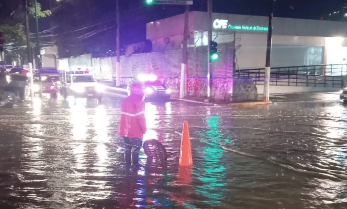 Exhibe lluvia pendientes del gobierno de Nazario Gutiérrez en Texcoco