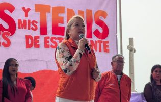 Exhiben en Tepotzotlán uso proselitista de apoyo escolar de Gely Zuppa