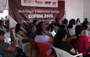 Fortalecen nutrición de familias en Teoloyucan con apoyo del DIF Estatal