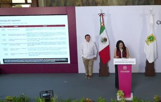 Gobernador Díaz Mena pide revisión técnica del proyecto Las Dunas en Chuburná Puerto
