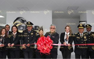 Homenajean a agentes destacados en el 80 aniversario de la Cusaem