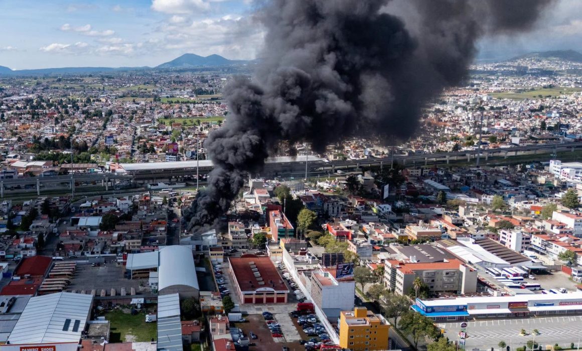 Ignoró alertas Ricardo Moreno y llegó cuando bodega ya estaba en llamas