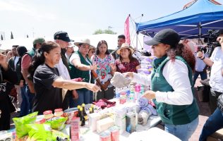 Incentivan reciclaje con intercambio de materiales en Chimalhuacán
