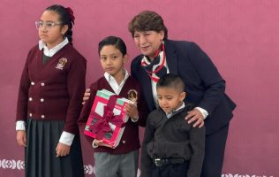 Inicia Delfina Gómez en Xalatlaco el ciclo escolar 2026-2027