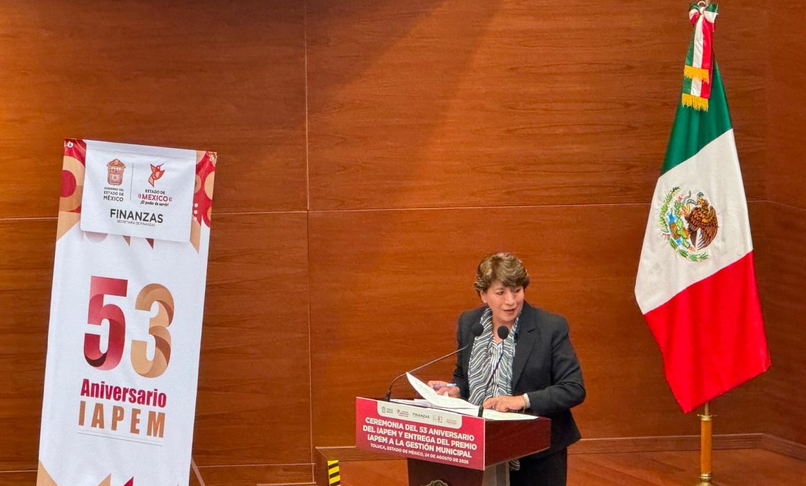 Insta Delfina Gómez a ejercer el 'poder de servir' en el Edomex