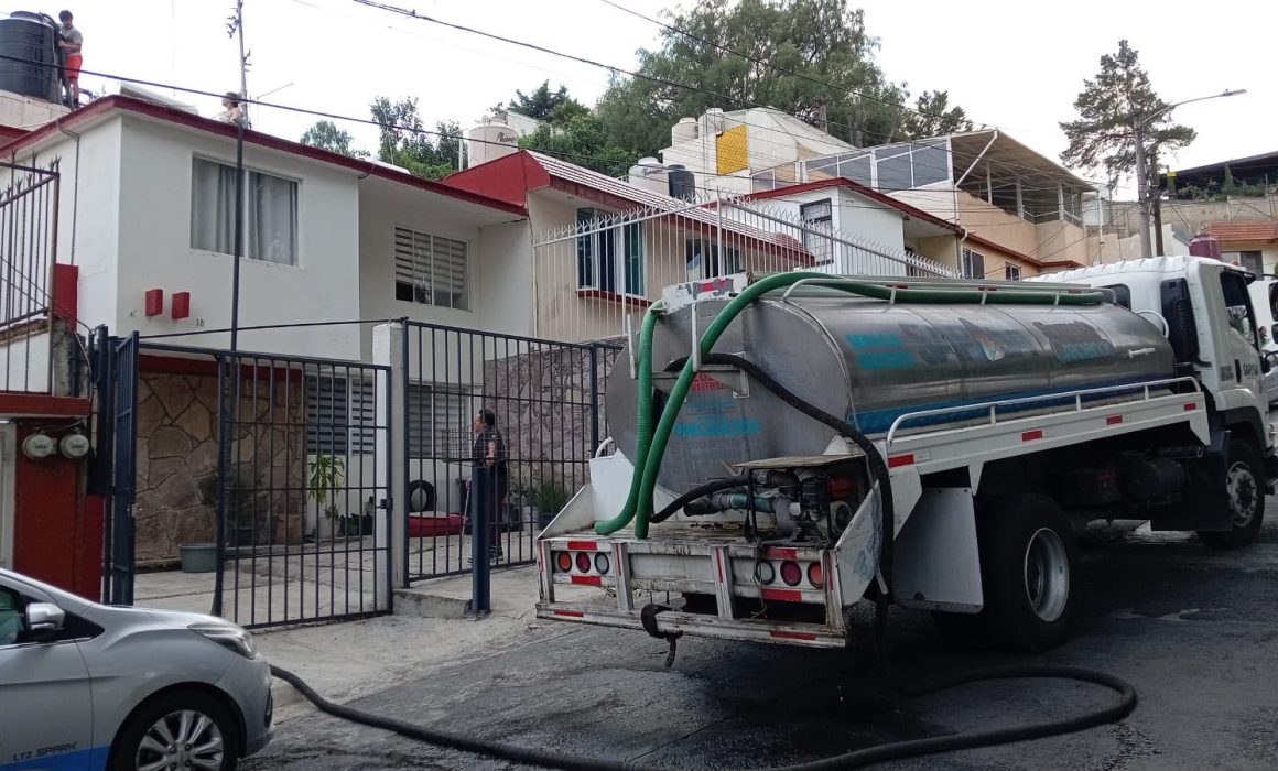 Lleva Atizapán agua gratuita a 157 mil vecinos con operativo de pipas