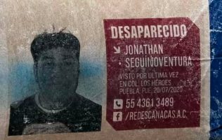 Llevan rostro de mexiquense desaparecido en bultos de cal en León