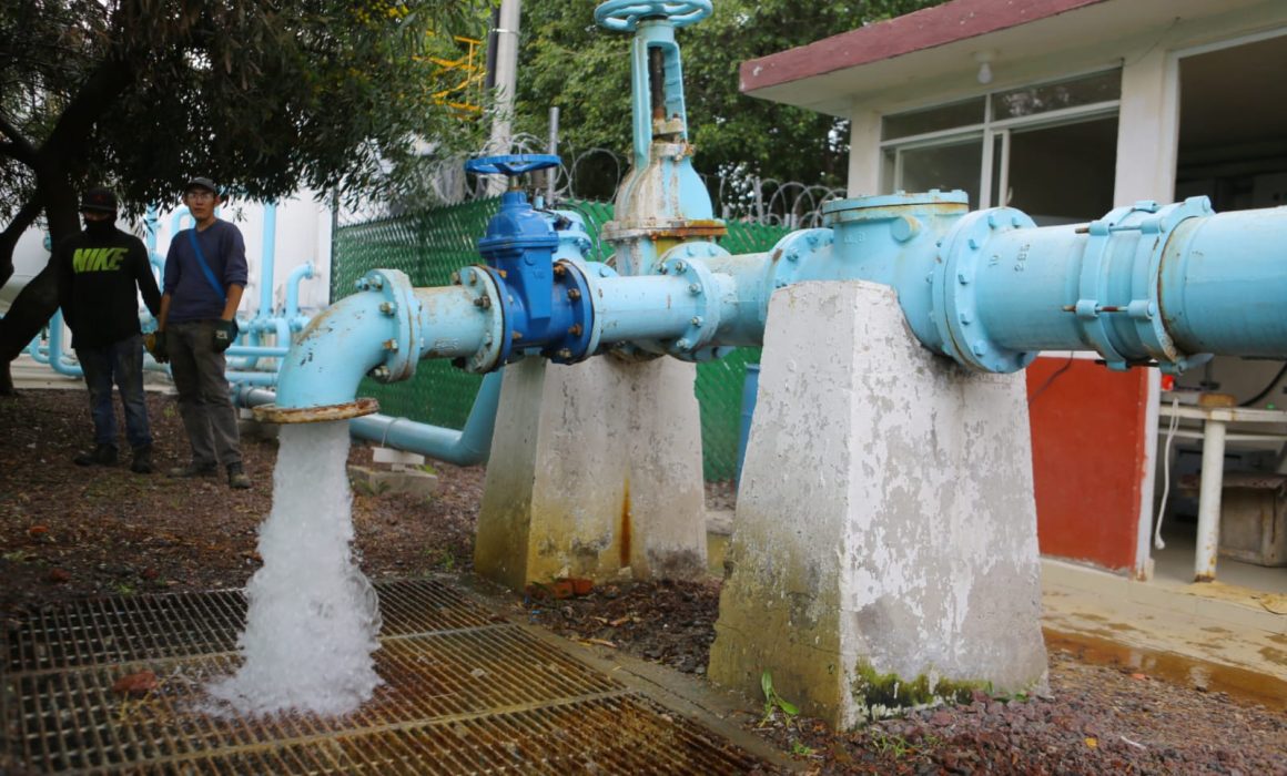 Más de 70% de Ecatepec ya recibe agua potable por la red