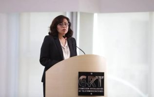 Presenta Norma Solano reglas para que audiencias defiendan sus derechos