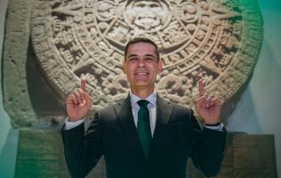 Presenta Rafa Márquez experiencia y juventud en su cuerpo técnico