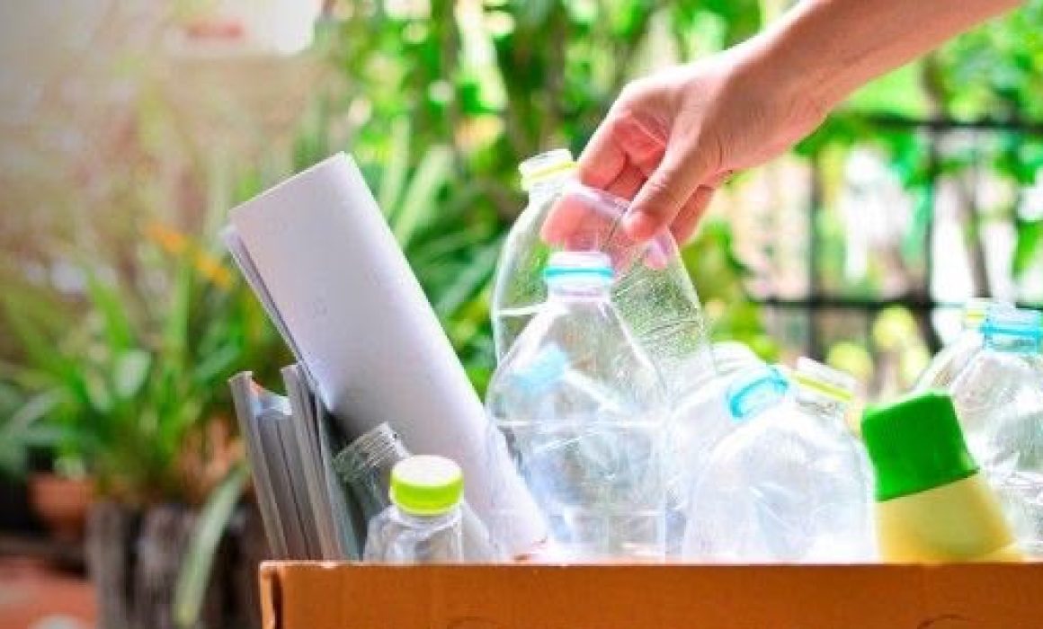 Recibe Tlalnepantla residuos y entrega plantas durante su Reciclatón