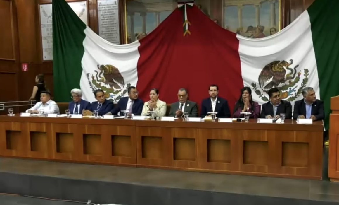 Reconoce Congreso trayectoria de impulsores del taekwondo en Edomex