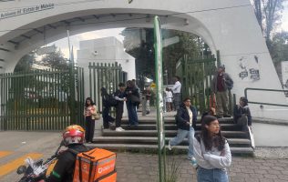 Regresan a clases casi 600 mil universitarios en el Edomex