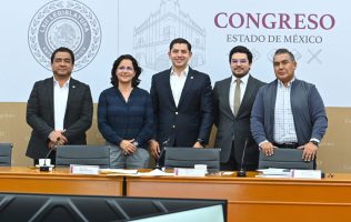 Renuevan la Presea Estado de México para reconocer nuevos méritos