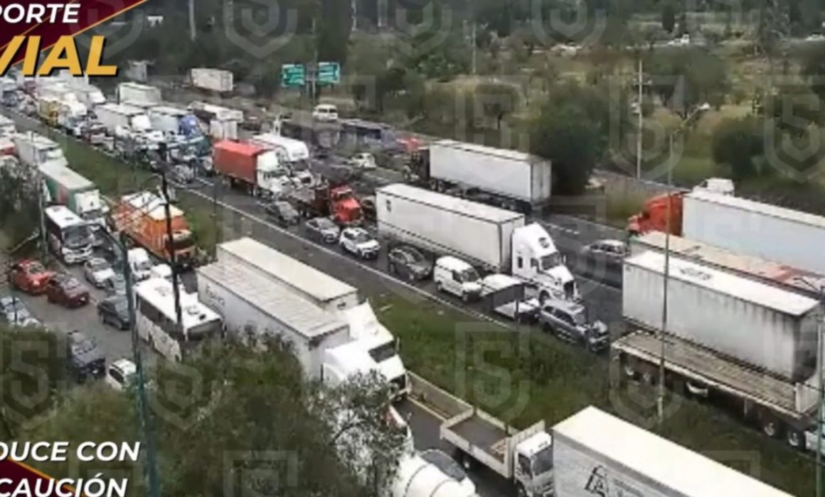 Reporta C5 Edomex tráfico de hasta 18km por accidentes en Tepotzotlán