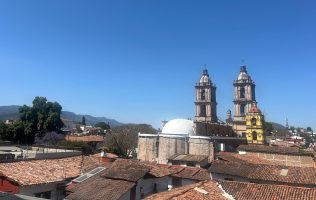 Repunta turismo en Valle de Bravo tras recuperación de la presa
