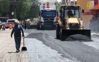 Rescata Azucena Cisneros calles de Jardines de Morelos tras 26 años