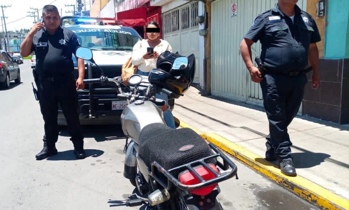 Roban hasta frente a Palacio Municipal; motorratones acechan Toluca