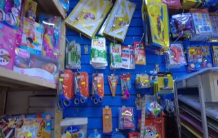 Se reinventan papelerías ante el avance del comercio electrónico