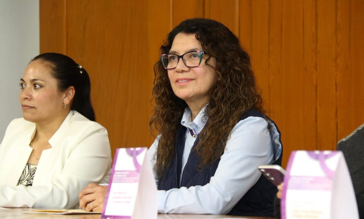 Acerca el IEEM y la UAEMéx acciones contra violencia política a jóvenes