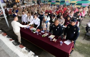 Acreditan 59 reos su educación básica y media superior en Ecatepec