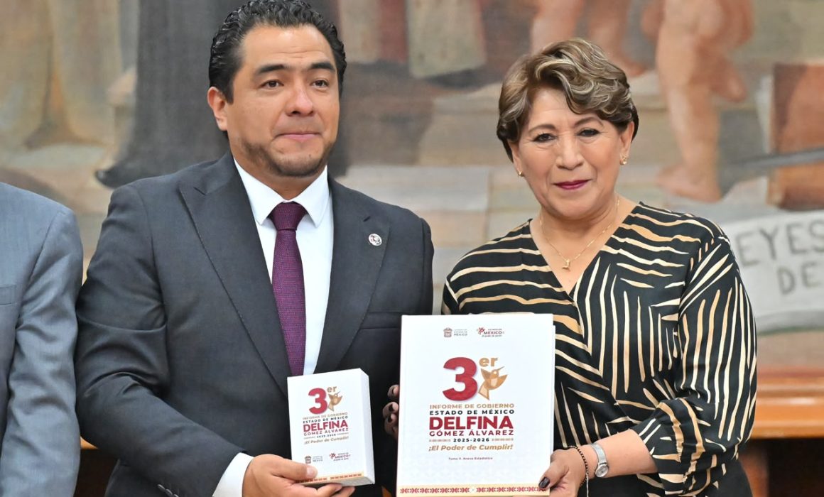 Acude Delfina Gómez al Congreso para dar su Tercer Informe de Gobierno