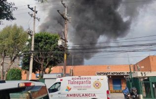Arde empresa en Tlalnepantla cerca del IMSS 72; PC ya averigua el origen