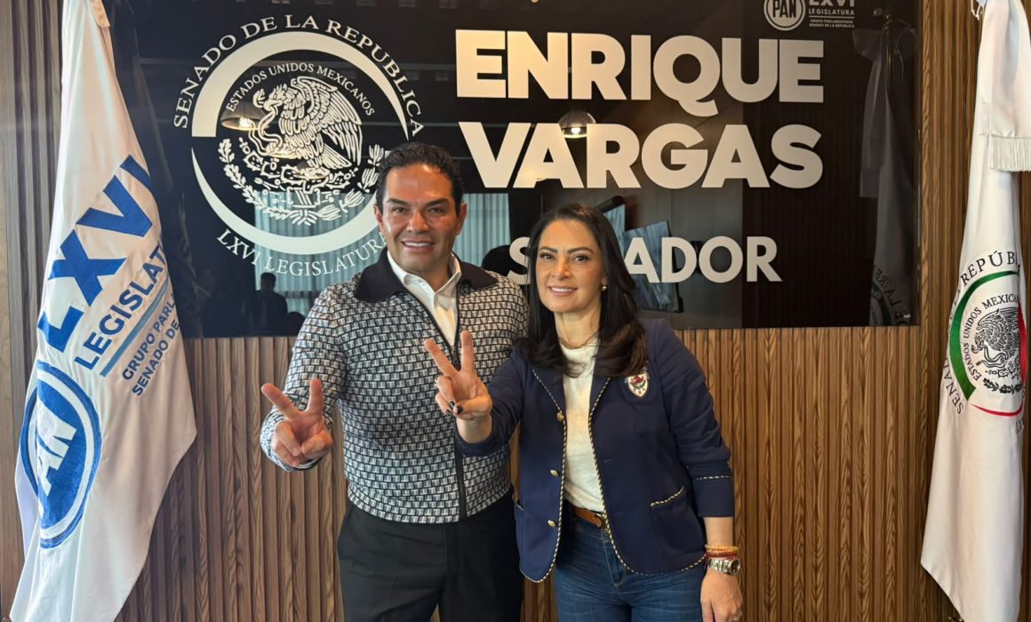 Arropa Enrique Vargas a Iraí Albarrán y fortalece al PAN en Metepec2